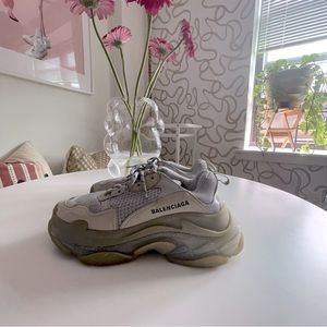 Balenciaga TripleS Size 39 WMNS
